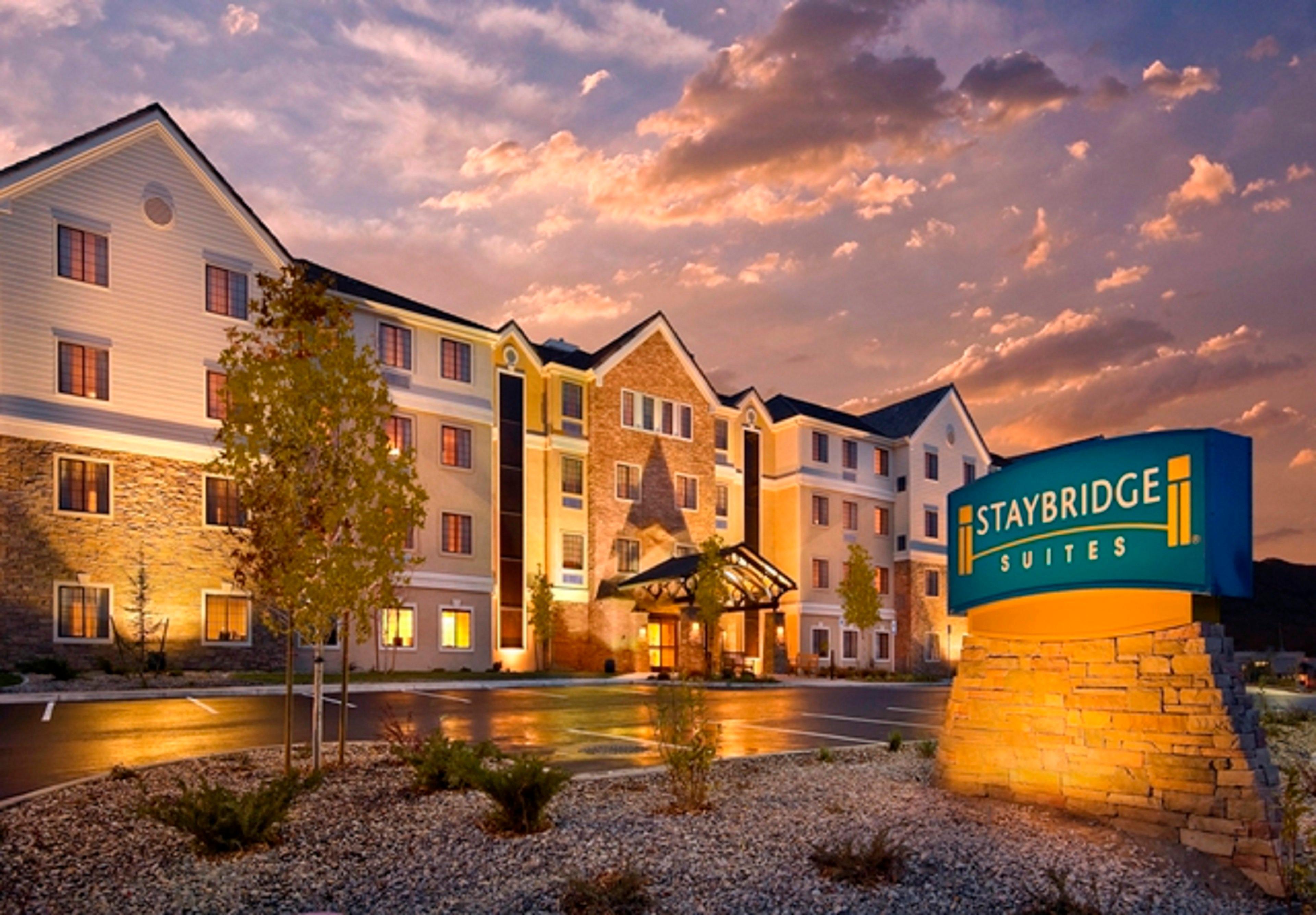 Staybridge Suites Rochester By Ihg Exterior photo