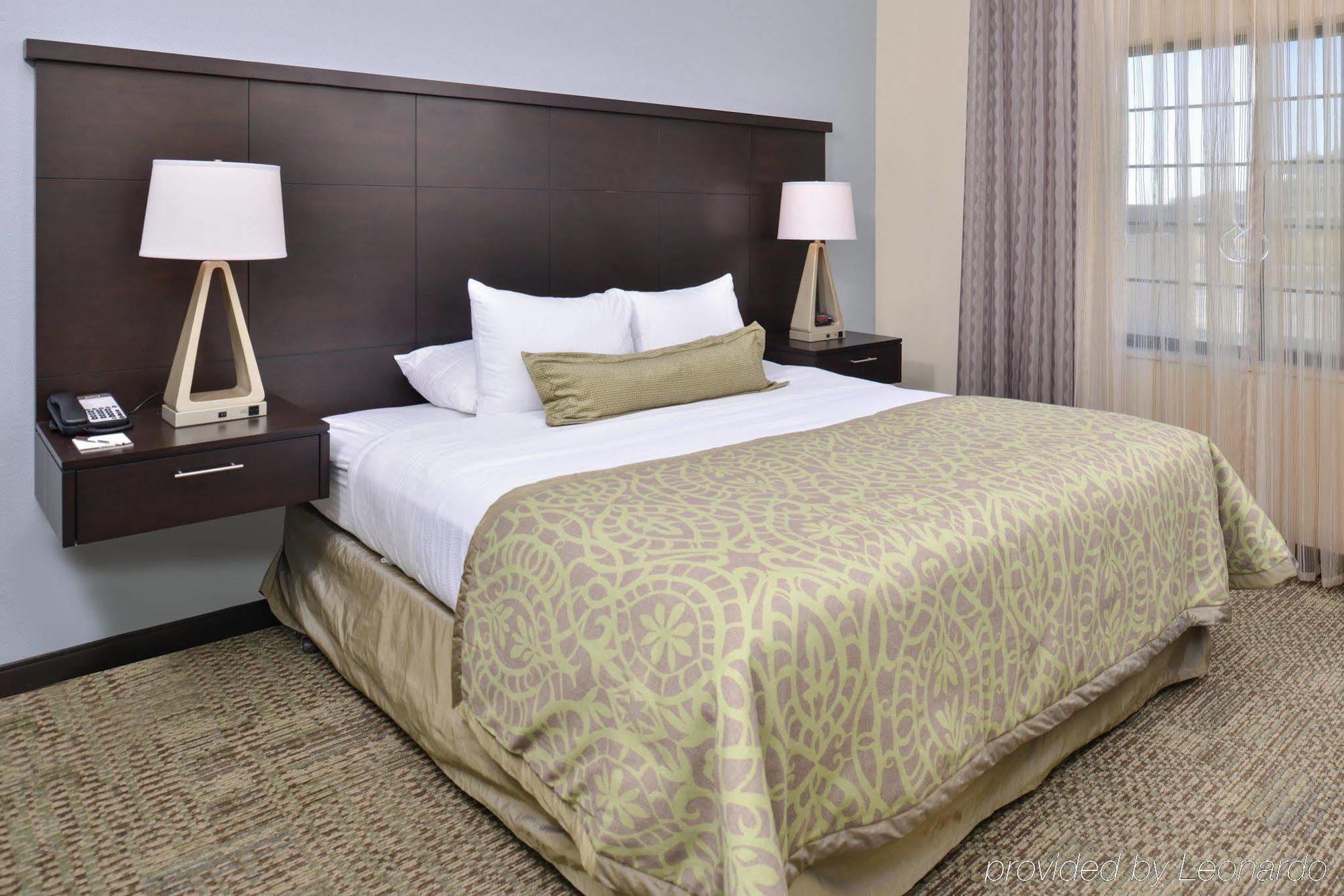 Staybridge Suites Rochester By Ihg Exterior photo